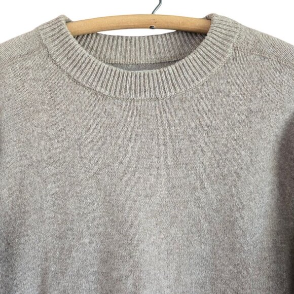 REI Cooperative Womens Medium Lambs Wool Crewneck Sweater Beige - Picture 3 of 8